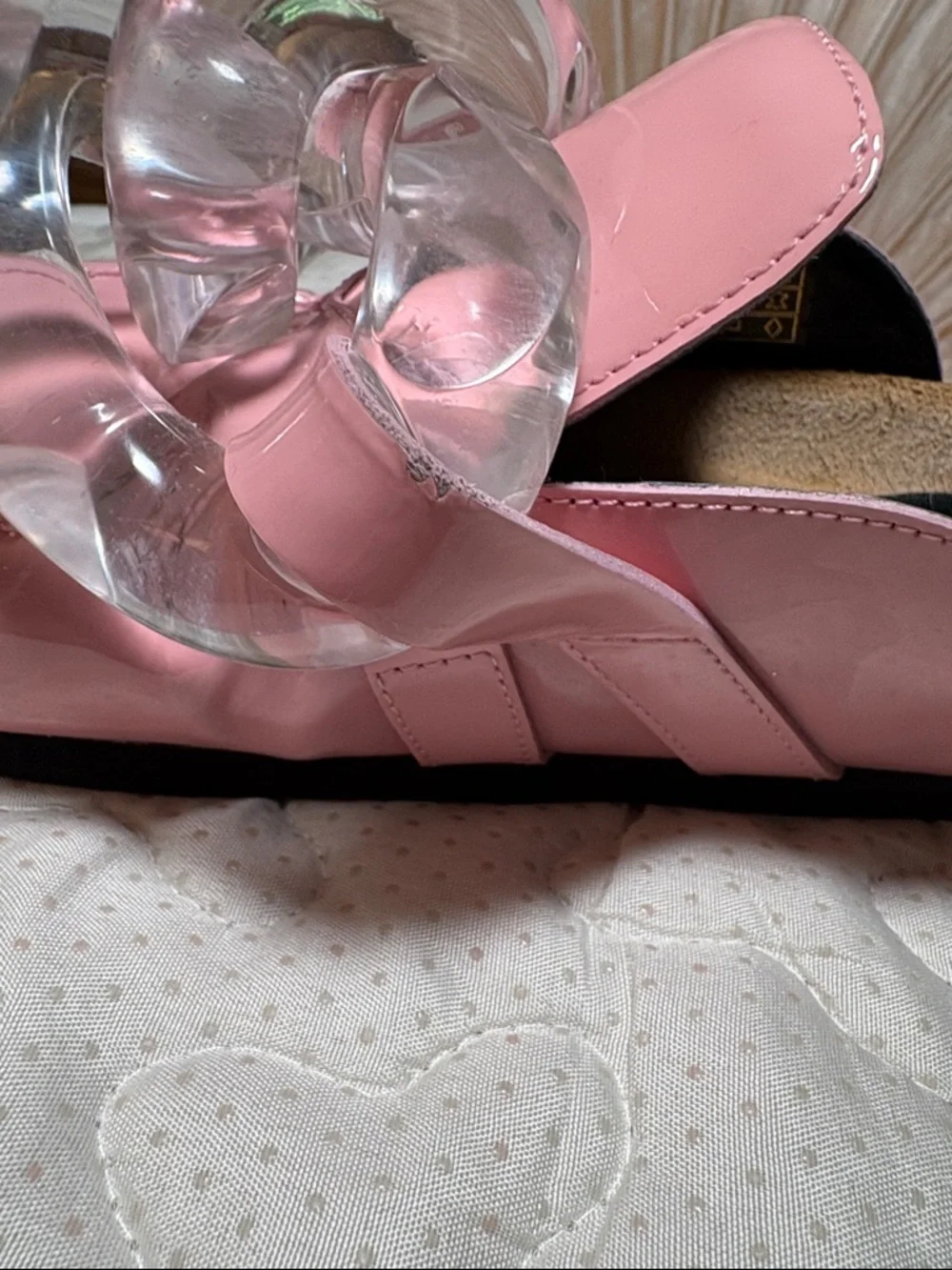 JW ANDERSON Pink Patent Slip-On Mules with Clear Acrylic Chain - Picture 13 of 16